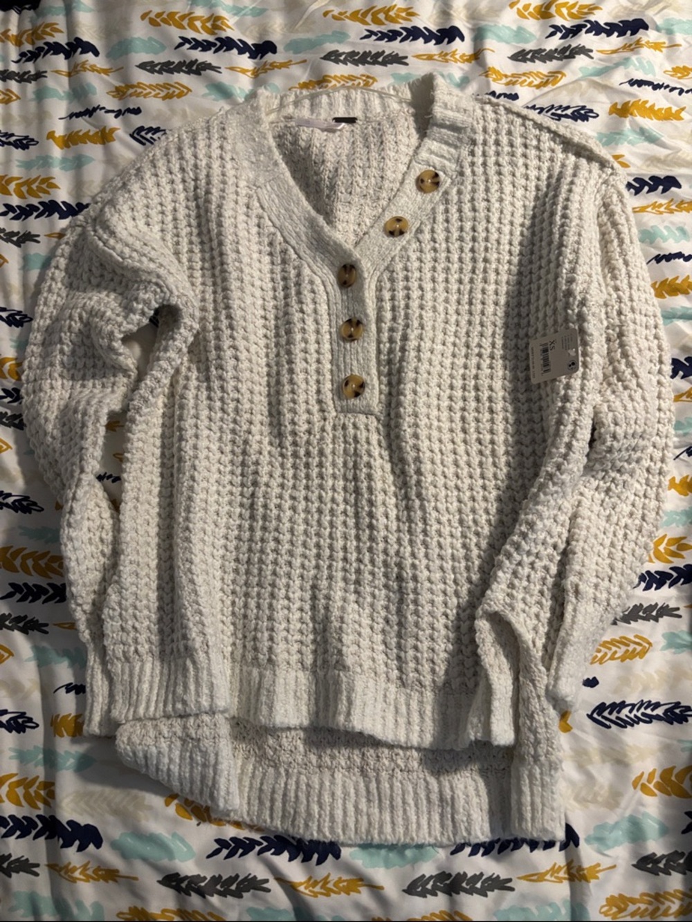 Cozy Chunky Knit V-Neck Sweater - Cream